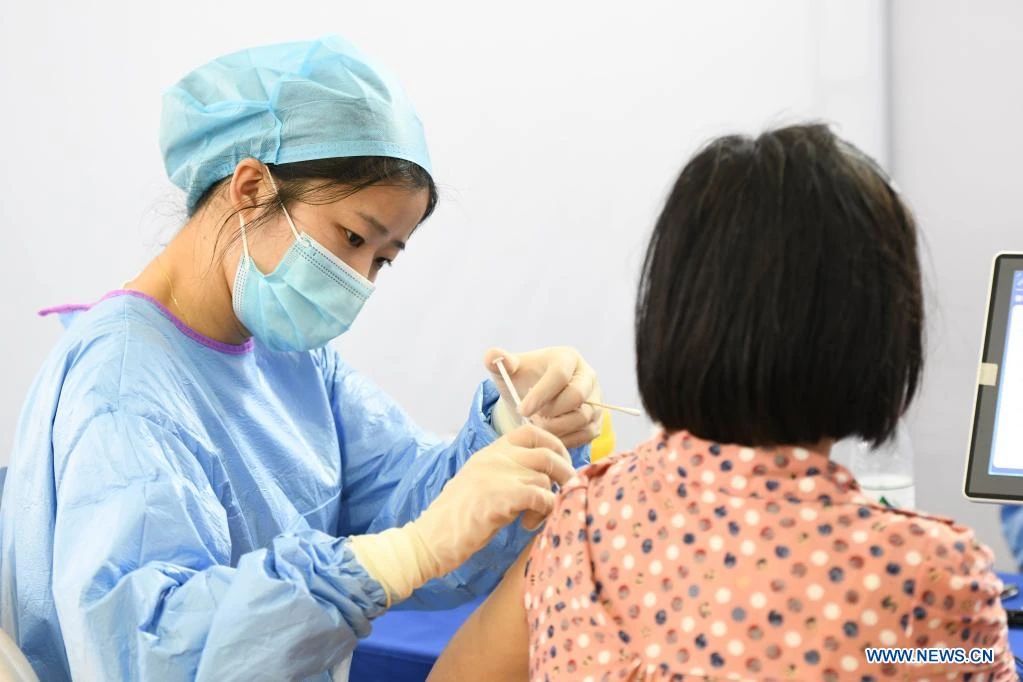 China administers over 1b vaccine doses